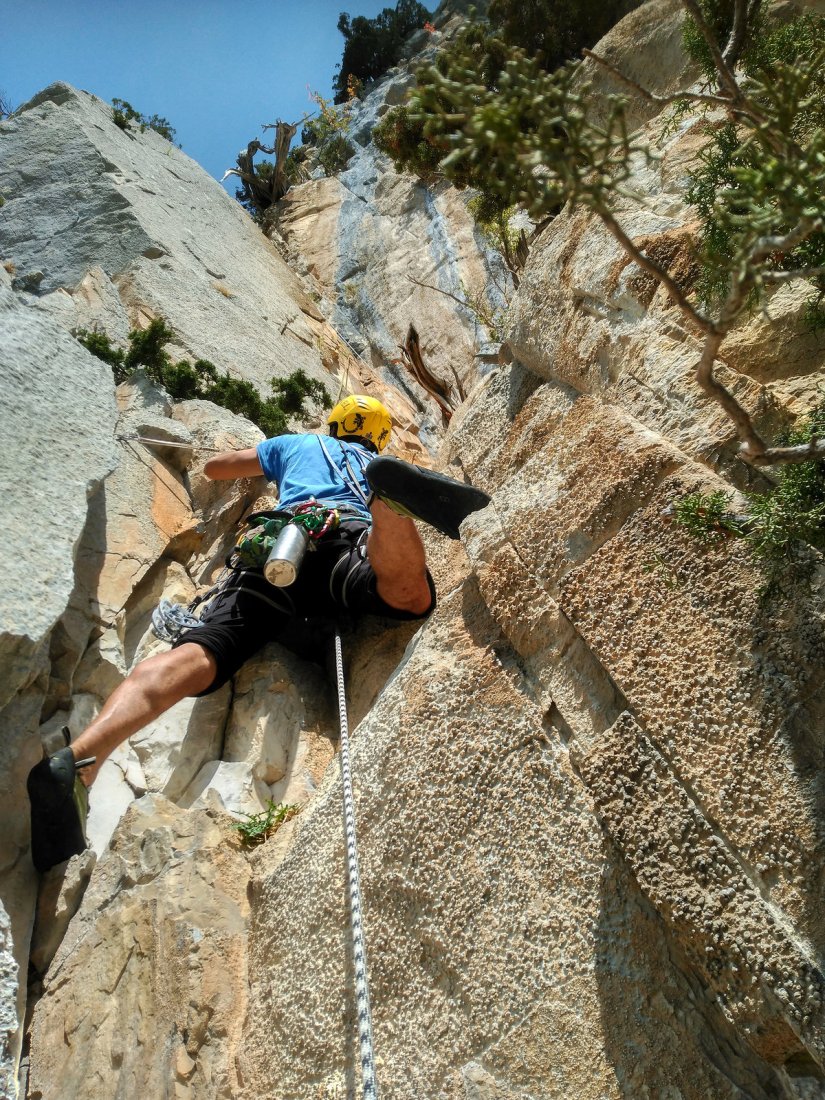 36642078623_ada3394016_h